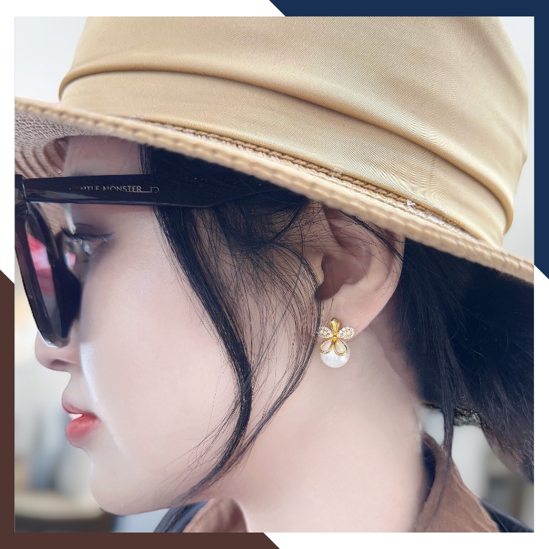 Bông tai ngọc trai vàng tây 10k hình bông hoa mai 5 cánh trẻ trung mới đẹp cho nữ mã TL63T1112