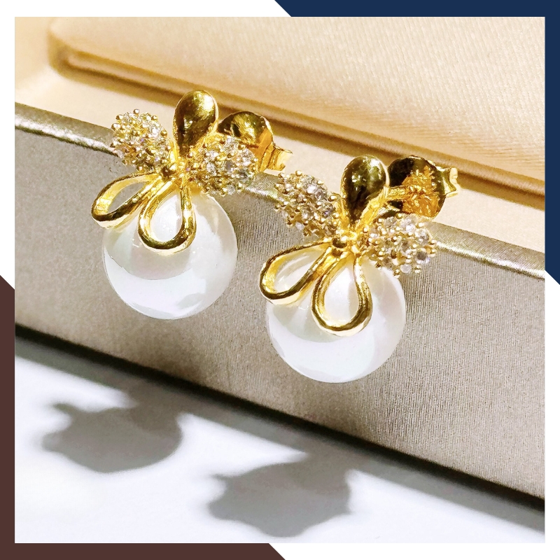 Bông tai ngọc trai vàng tây 10k hình bông hoa mai 5 cánh trẻ trung mới đẹp cho nữ mã TL63T1112