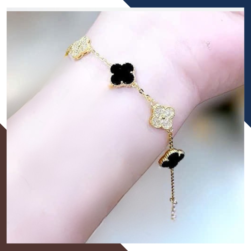 Lắc Tay Vàng Cỏ 4 Lá Đính Đá Mã Não10mm Cho Nữ LTVN180 | Vàng Tây 10k