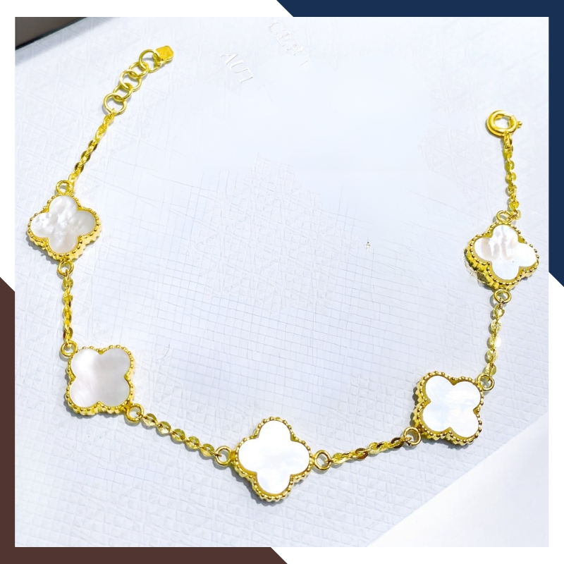 Lắc Tay Vàng Cỏ 4 Lá Đính Đá Mã Não10mm Cho Nữ LTVN180 | Vàng Tây 10k