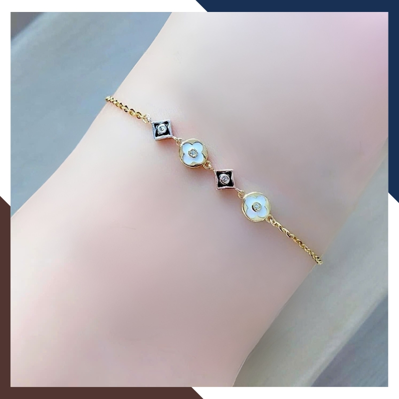 Lắc Tay Vàng Cỏ 4 Lá Trắng Cho Nữ Mệnh Kim, Thuỷ LTVN145 | Vàng Ý 10k