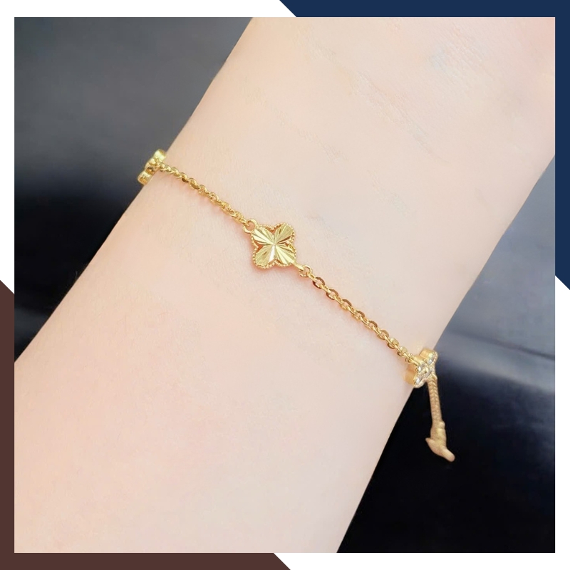 Lắc Tay Vàng Nữ 10K LTVN377 Mix Nhiều Charm, Không Lỗi Mốt