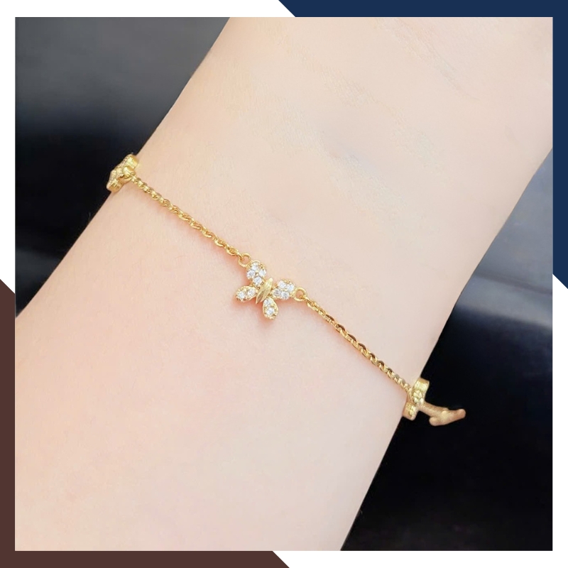 Lắc Tay Vàng Nữ 10K LTVN377 Mix Nhiều Charm, Không Lỗi Mốt