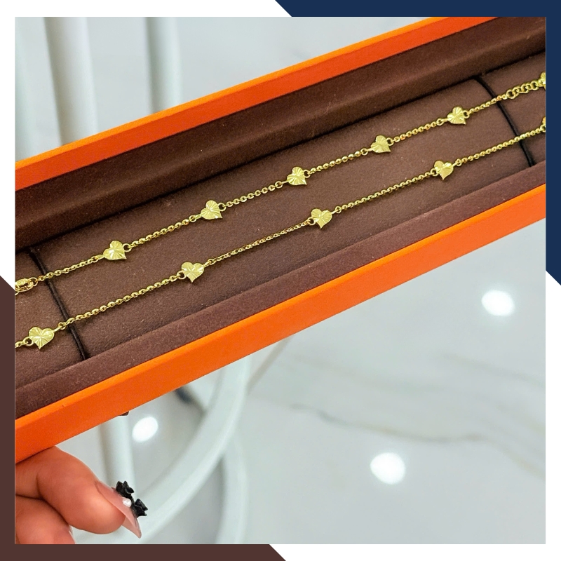 Lắc Tay Vàng Nữ 10K LTVN377 Mix Nhiều Charm, Không Lỗi Mốt