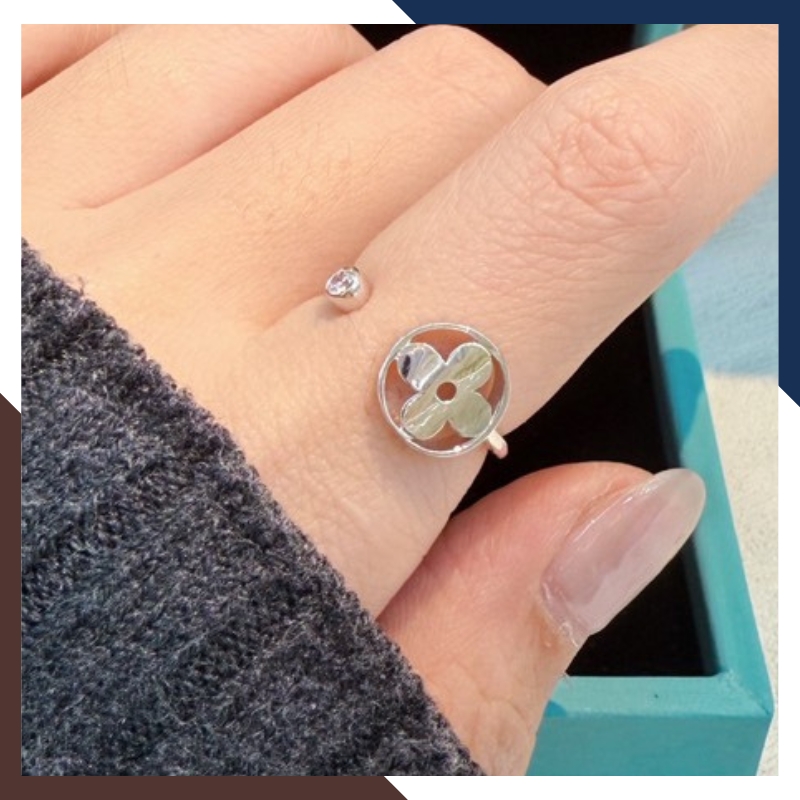 Nhẫn Cỏ 4 Lá Vàng Trắng 18k Đẹp Cho Nữ NVN219