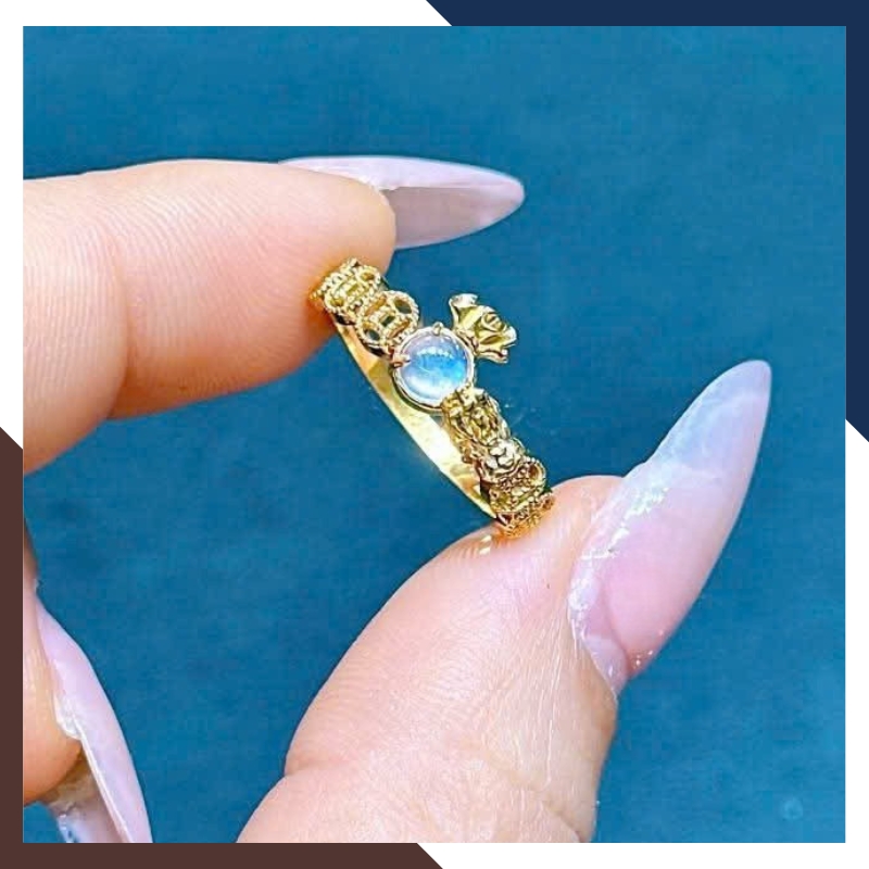 Nhẫn Kim Tiền Tài Bảo Vàng 10K NVNU436 | Mẫu Mới 2026