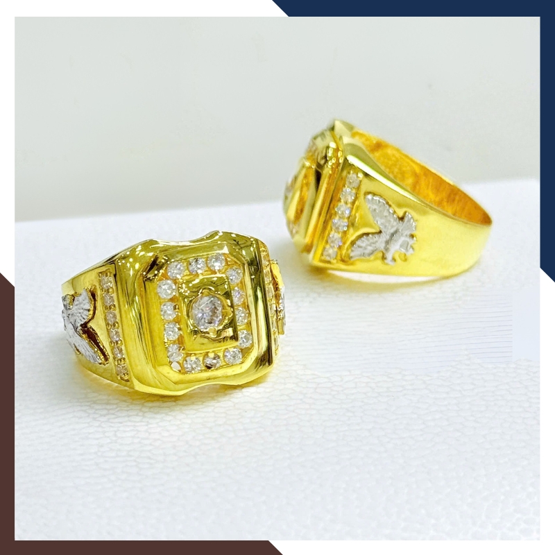 Nhẫn Vàng Nam 10K Đính Đá CZ Mặt Vuông Sang Trọng NVNA117