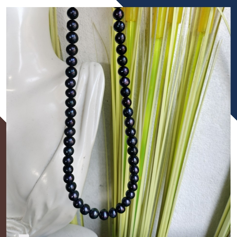 Vòng cổ ngọc trai đen tự nhiên mặc áo dài cho nữ mã 89AC325