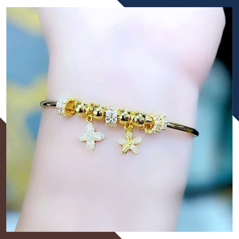 Vòng tay vàng nữ 10k phối charm LTVN207 – Sang trọng, tinh tế