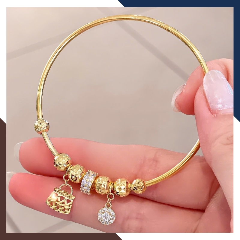 Vòng tay vàng nữ 10k phối charm LTVN207 – Sang trọng, tinh tế