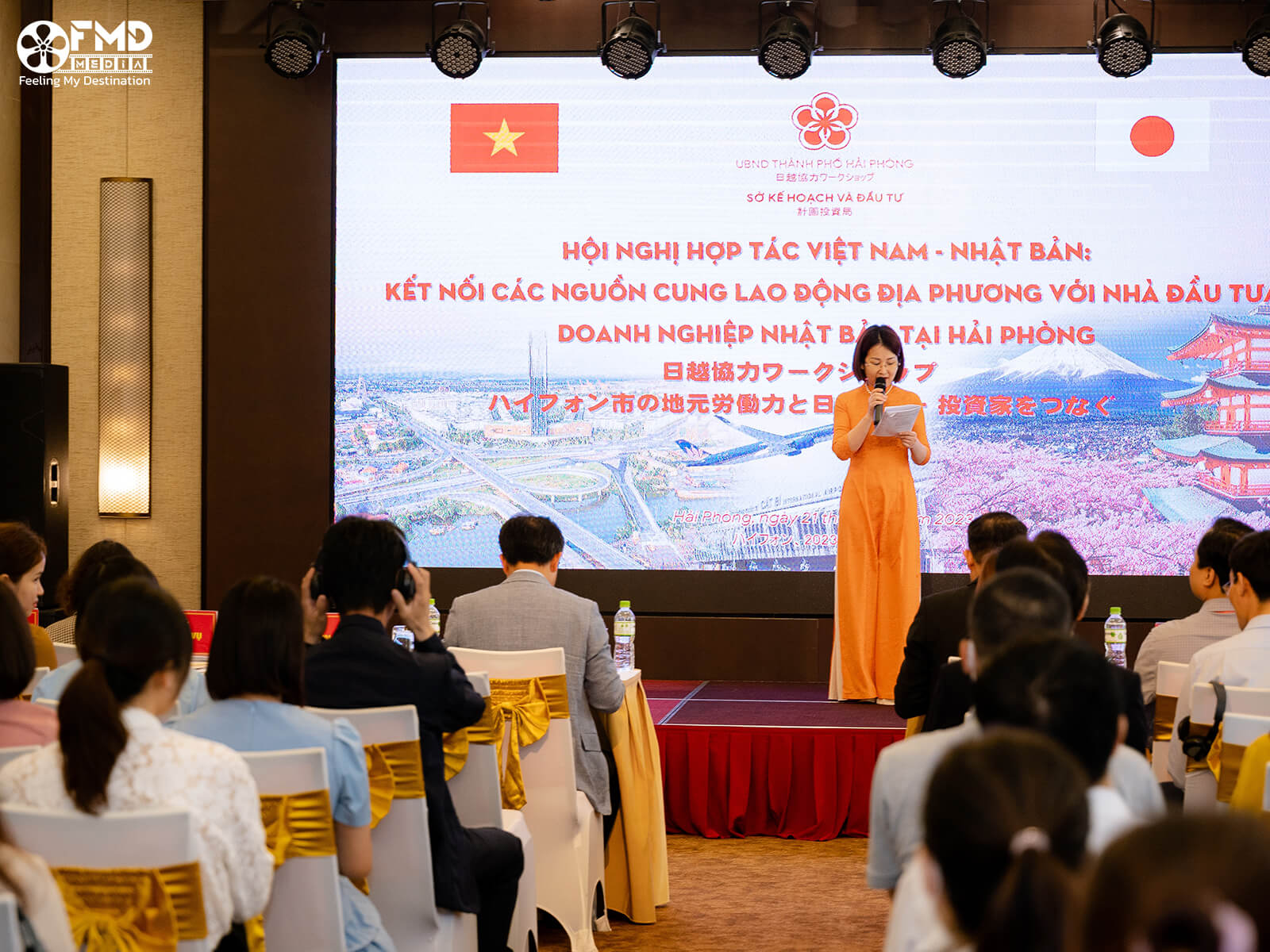 Tính giá tổ chức sự kiện doanh nghiệp bằng cách nào?