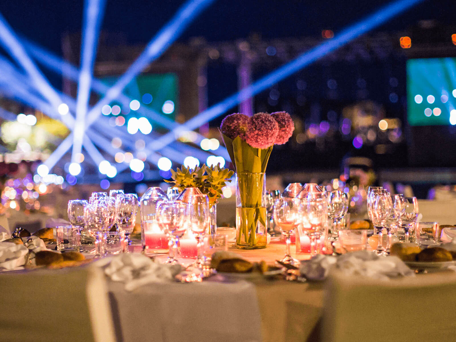 Ý tương tổ chức sự kiện cho học sinh – Gala Dinner