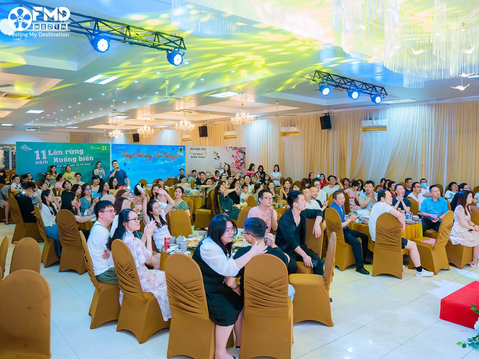 Tổ chức sự kiện sinh nhật công ty mang lại lợi ích gì?