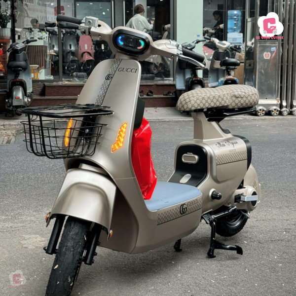 Xe đạp điện giá 16 triệu V1 Plus có vẻ ngoài trẻ trung, trendy