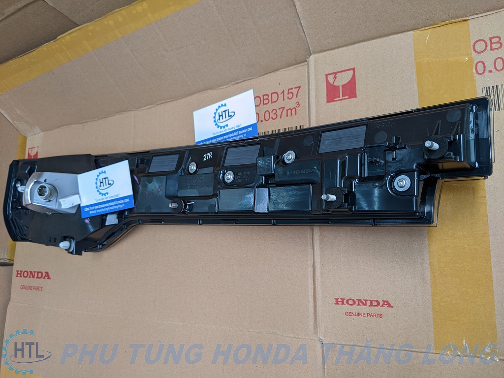 Đèn hậu trong HRV 2023 - 2024 chính hãng 