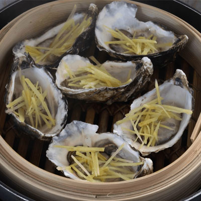 Món hàu hấp gừng giữ nguyên dưỡng chất từ hàu