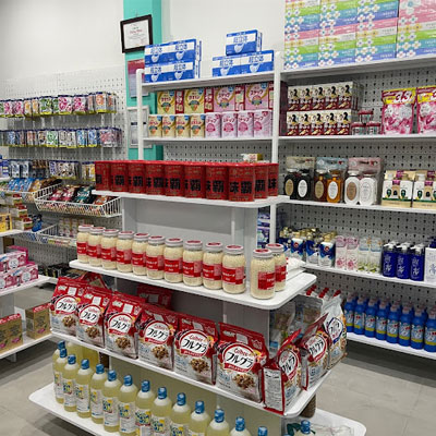 Gian hàng trong siêu thị Orito Mart