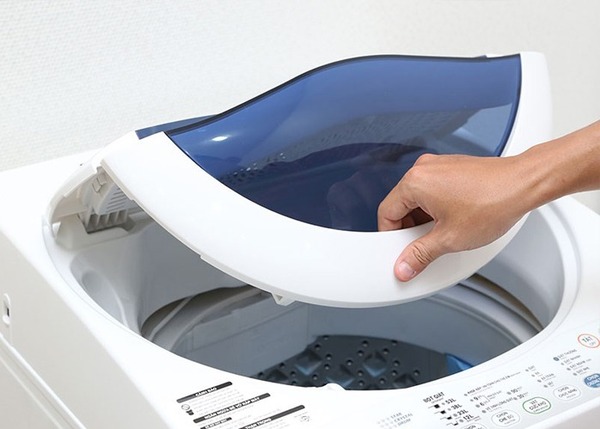 Nguyên nhân máy giặt không xả nước có thể do nắp máy không được đóng chặt