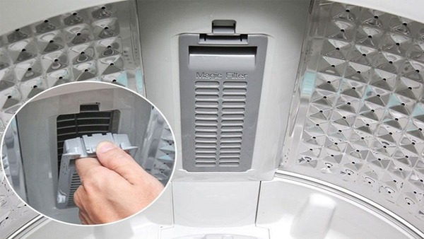 Nguyên nhân tiêu biểu làm cho máy giặt không xả nước là bộ lọc xơ vải bị bẩn