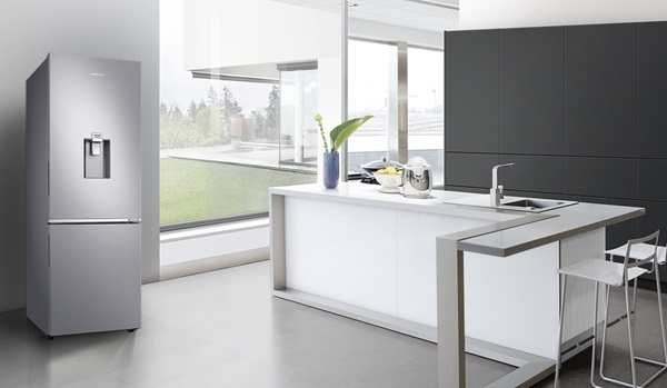 Tủ lạnh Samsung Inverter 307 lít RB30N4170S8 SV