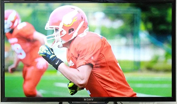 Màu không đồng đều trên màn hình thường