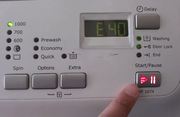 Màn hình báo lỗi E40 hoặc phím Start/Pause có nhấp nháy đèn