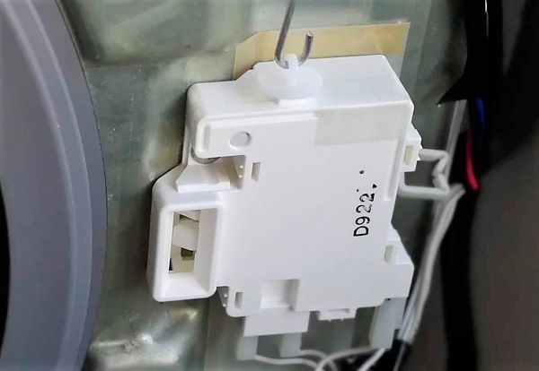 Máy giặt Electrolux báo lỗi E40 xuất phát từ nhiều nguyên nhân khác nhau