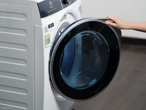 Những điều cần lưu ý khi sử dụng máy giặt Electrolux