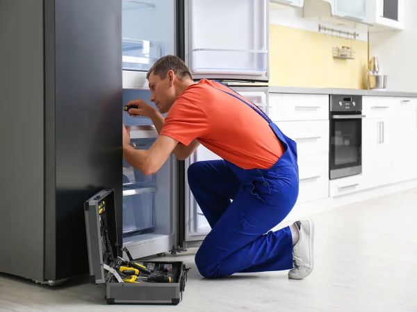 Cách khắc phục tình trạng tủ lạnh Samsung bị kêu