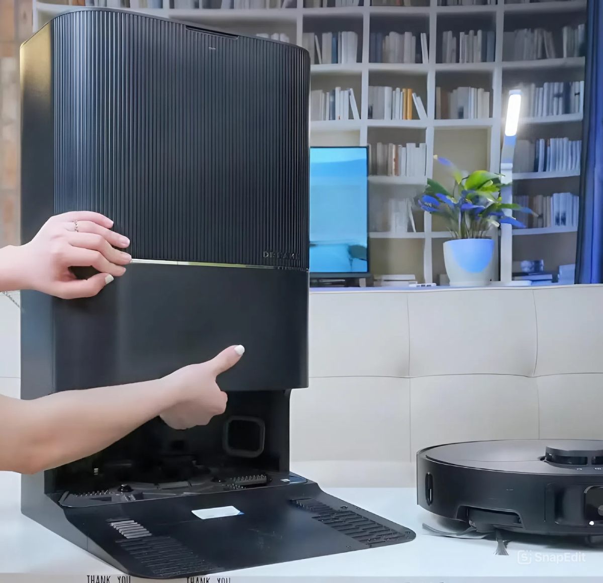 vệ sinh dock sạc robot hút bụi Roborock