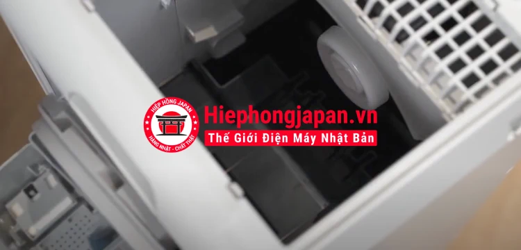 dat phin loc khu mui vao may loc khong khi daikin