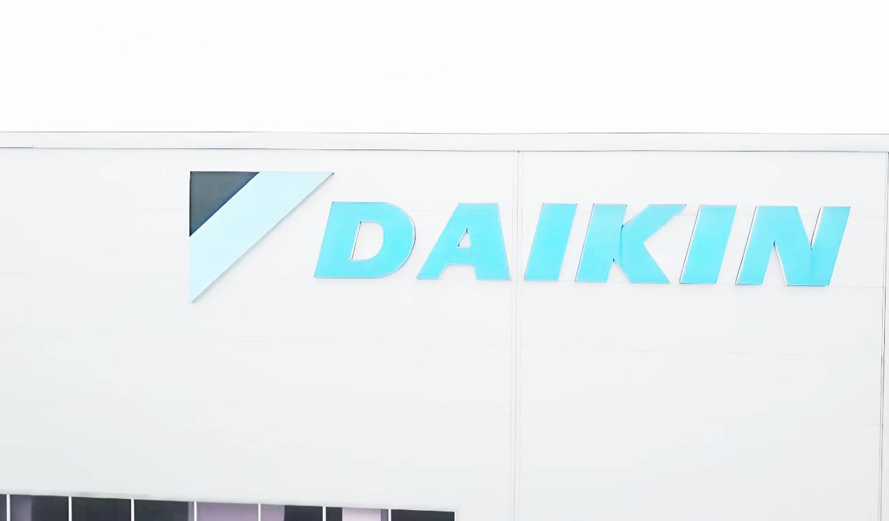 xuat xu dieu hoa Daikin cua nuoc nao
