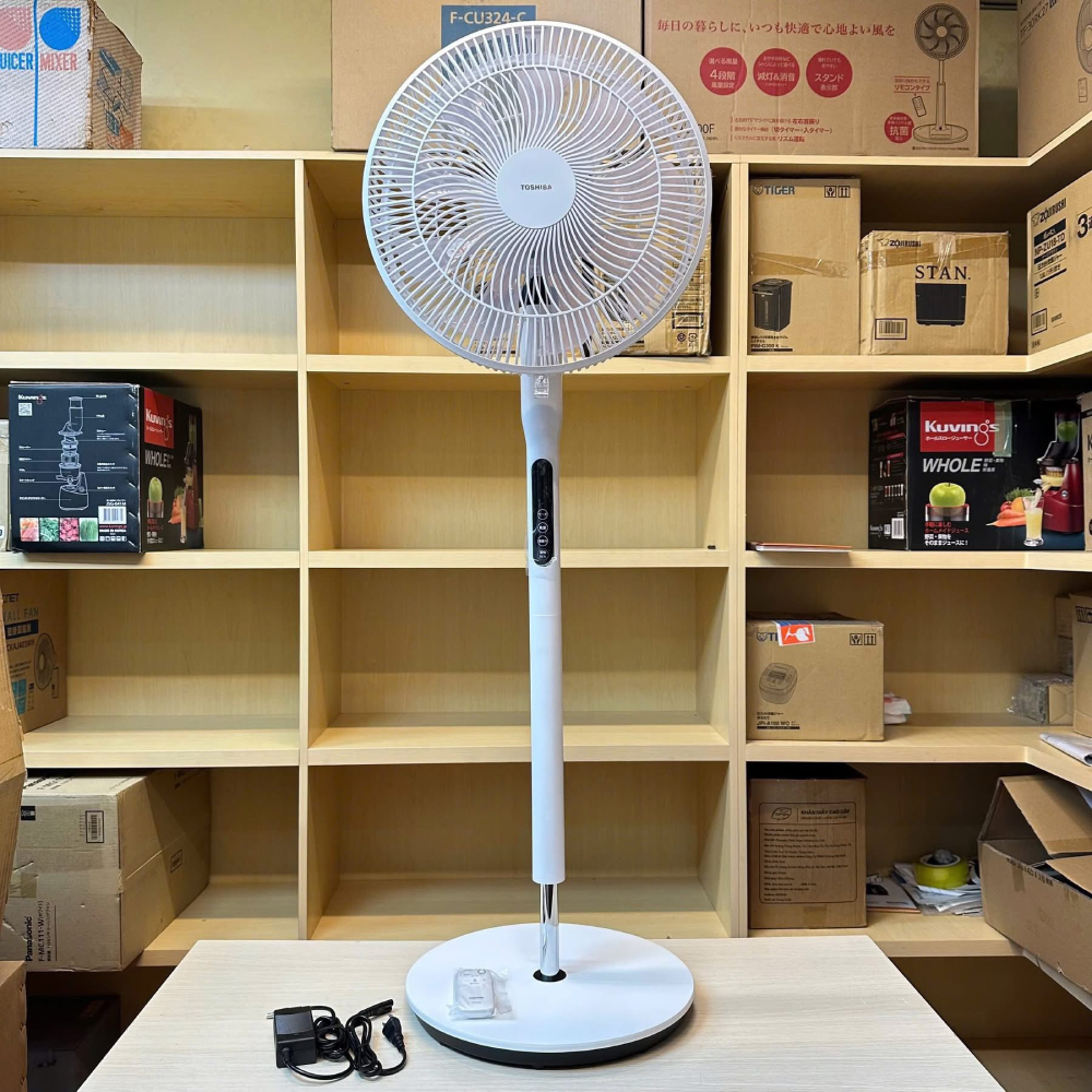 Đặc điểm quat nội địa Nhật Toshiba TF-35DH26