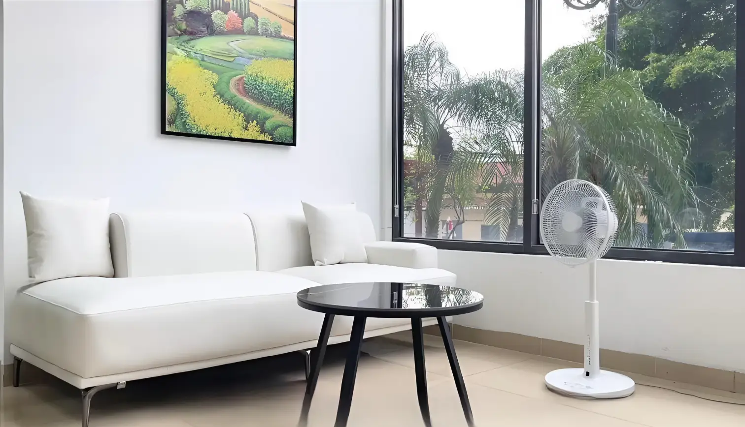 Hitachi HEF-AL300F thiet ke hien dai