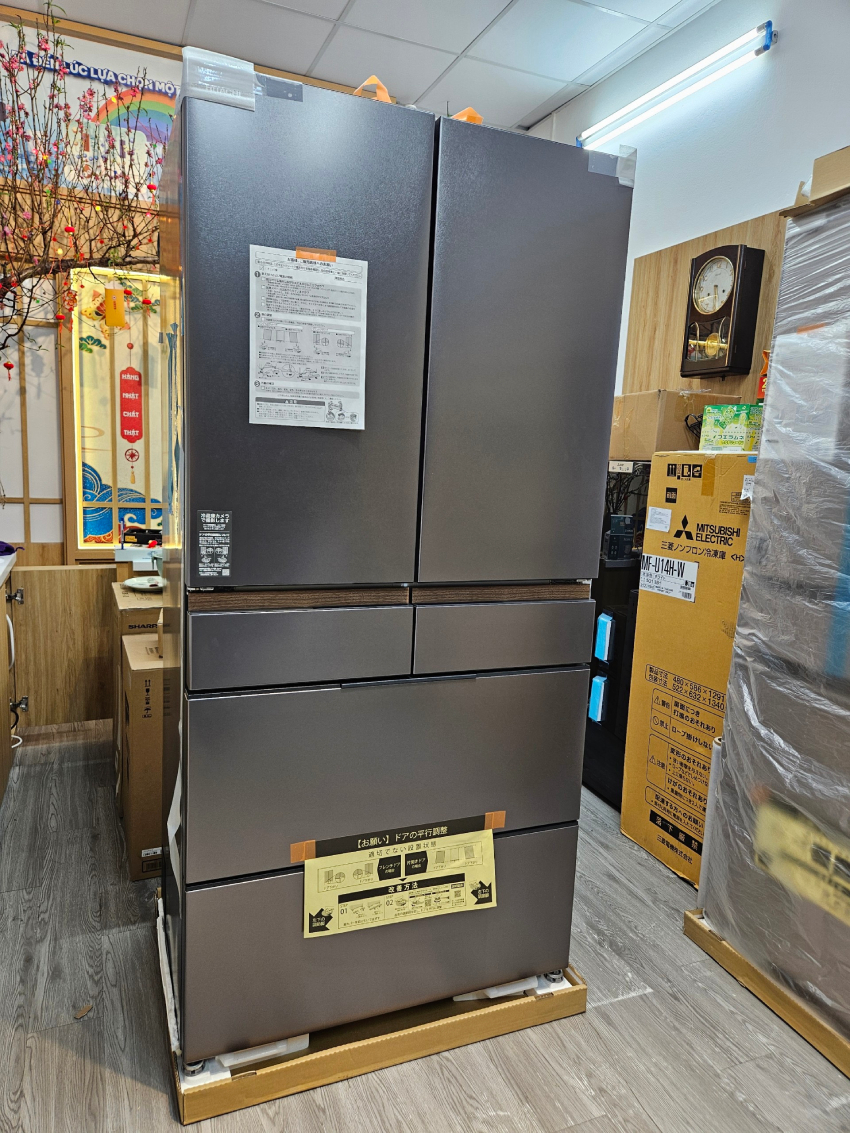 Hitachi R-GXCC67T tai hiep hong japan