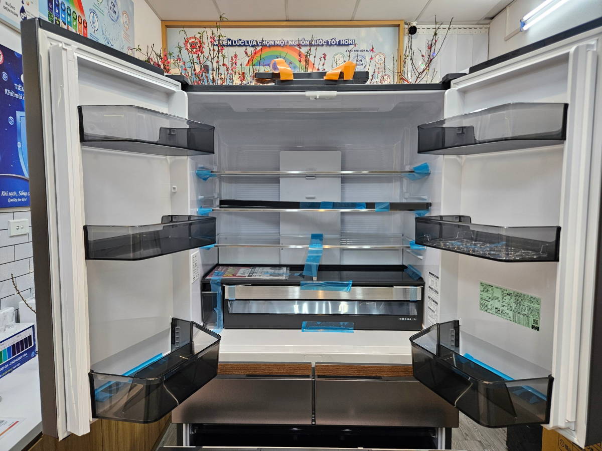 tu lanh Hitachi R-GXCC67T hiephongjapan.vn