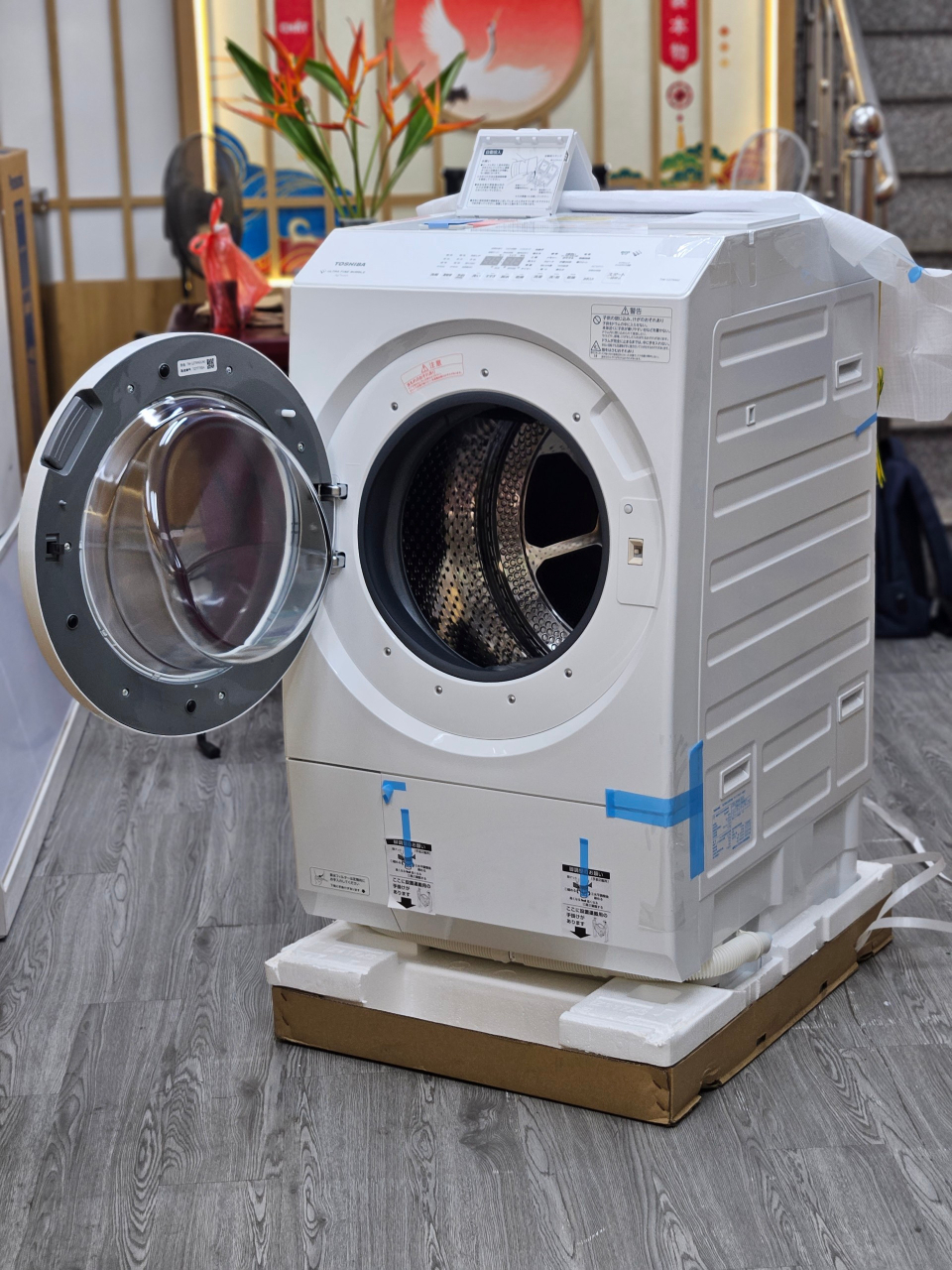 Toshiba TW-127XM2L co khoi luong giat 12kg