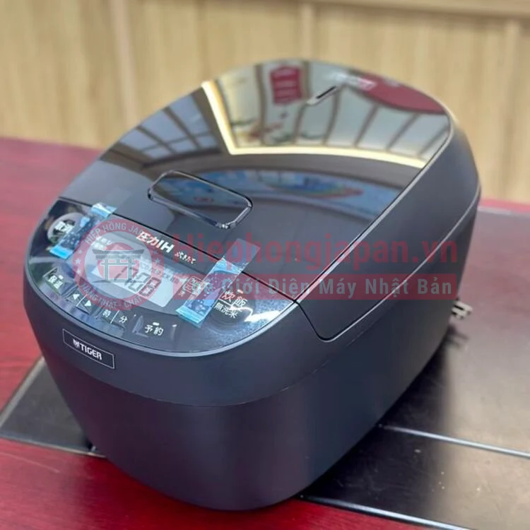 noi com dien cao tan Tiger JPV-C100 hiephongjapan-2