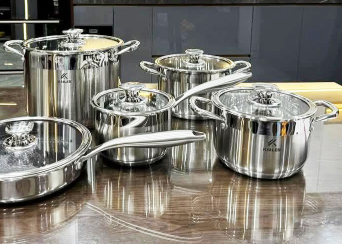 noi inox dung cho bep tu