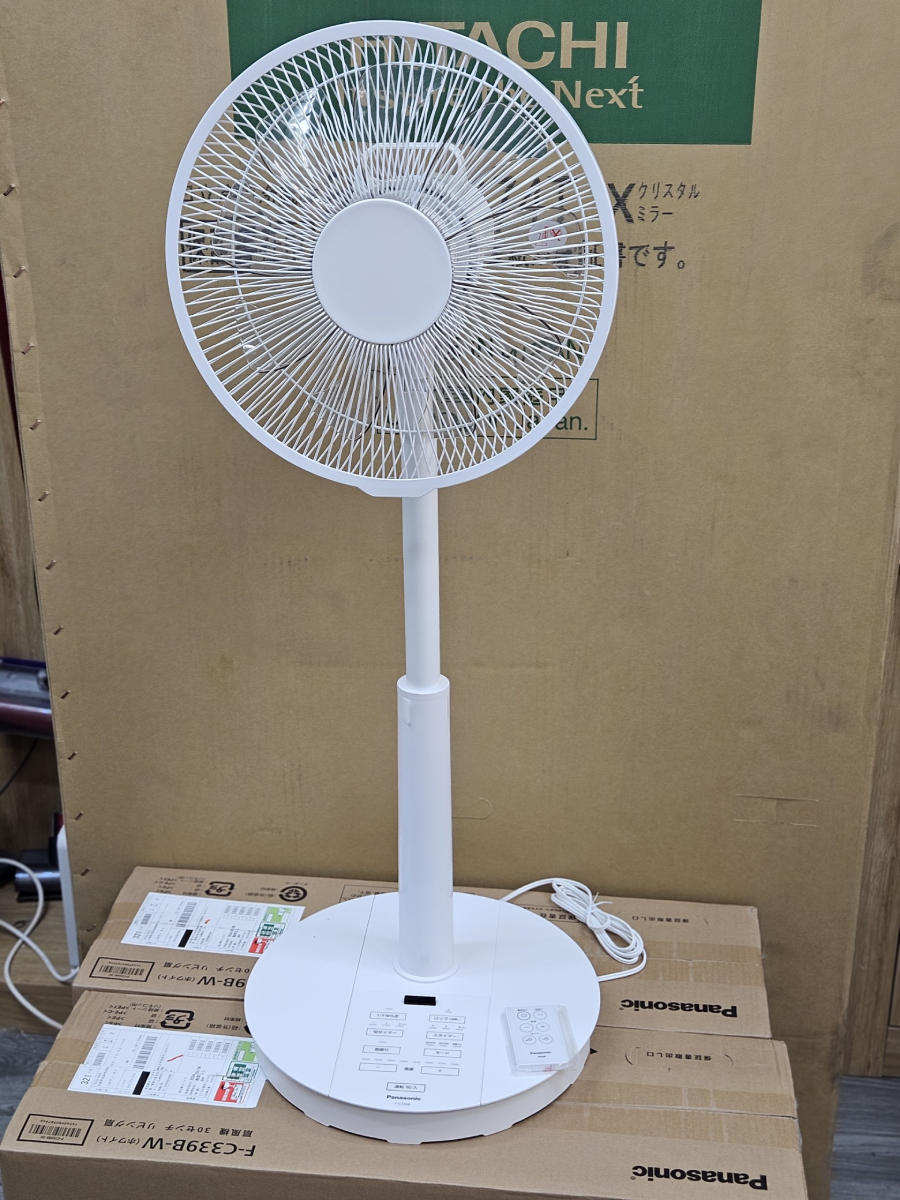 quat dien Panasonic F-C339B-W tai hiephongjapan.vn