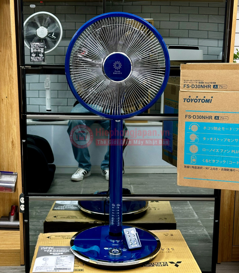 quat cay TOYOTOMI FS-D30NHR hiephongjapan.vn