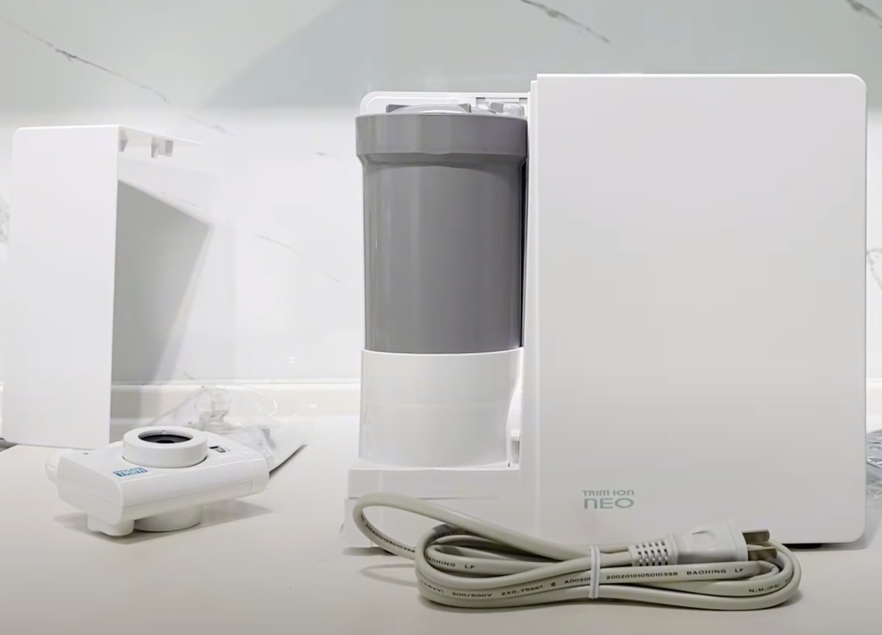 Trim Ion Neo hiệp Hồng Japan