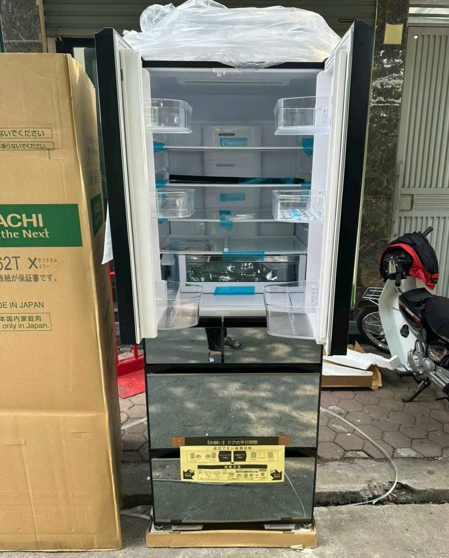 tu lanh Hitachi R-HXC62T co ngan mat cong suat lon