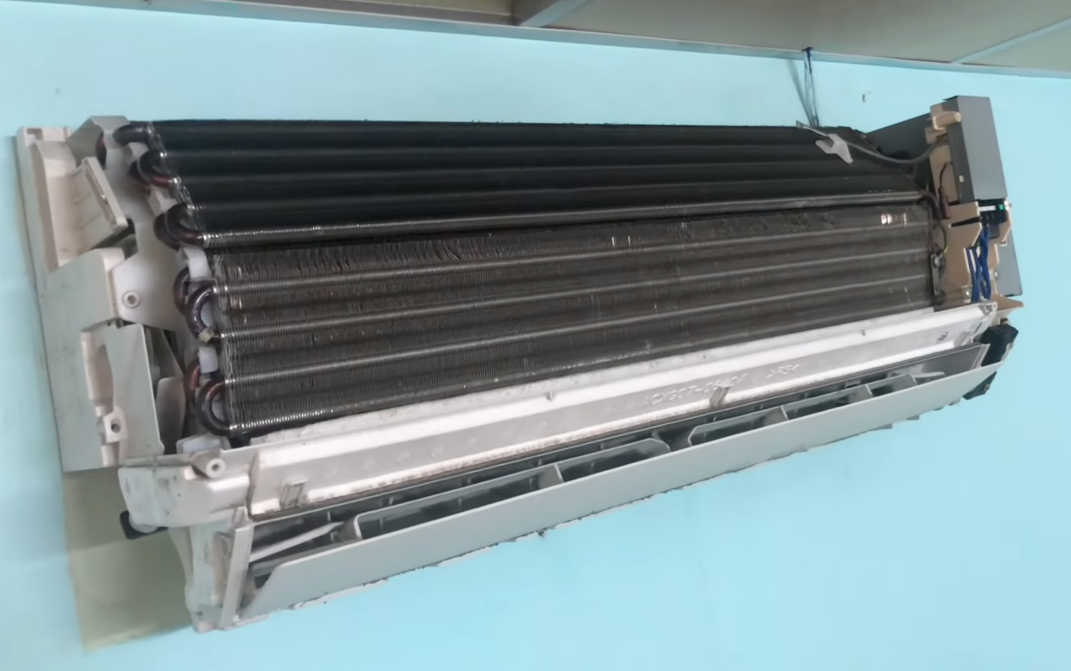 ve sinh dieu hoa panasonic giup lam mat hieu qua hon