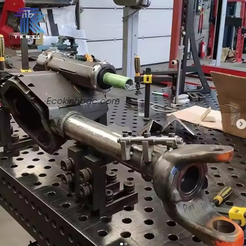 Bàn hàn gang kích thước 3000x2000 lỗ D28