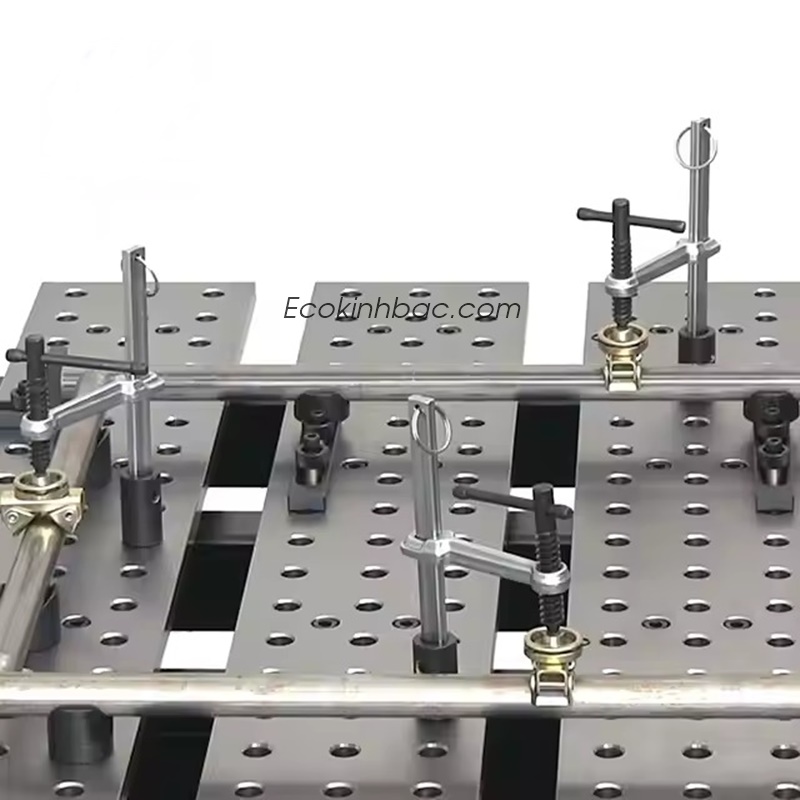 Bàn hàn gang kích thước 1200x1200 lỗ D16