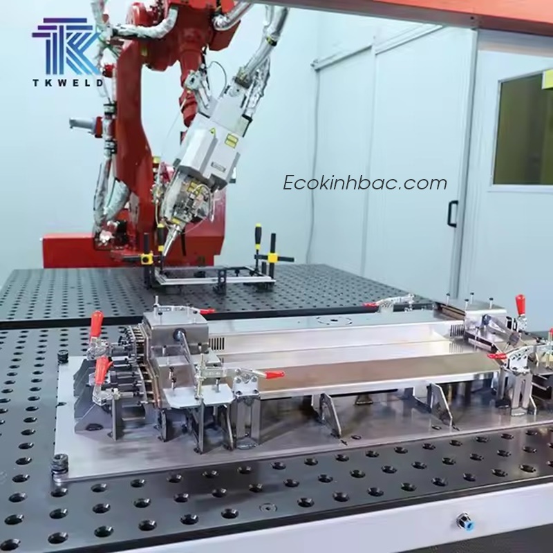 Bàn hàn gang kích thước 2400x1200 lỗ D28