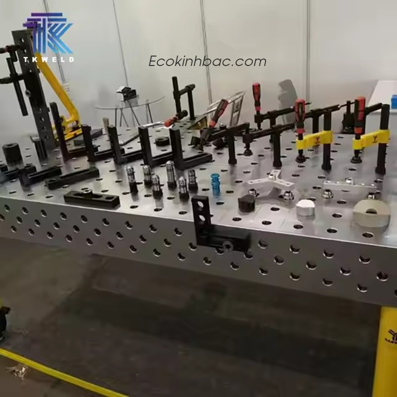 Bàn gá hàn gang kích thước 3000x1500 lỗ D16