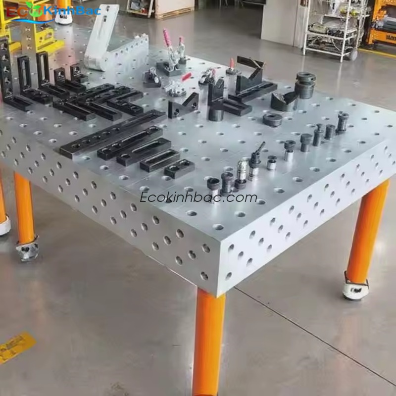 Bàn hàn gang 3D D16 kích thước 1000x500x100mm.