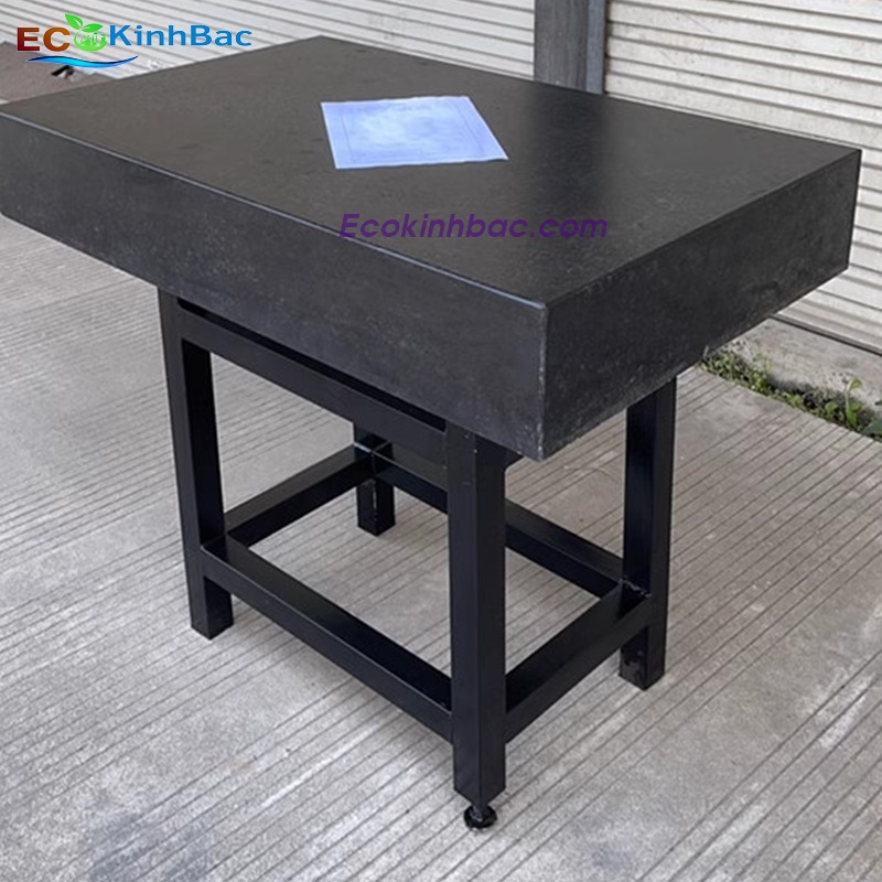 Bàn rà chuẩn, bàn map kích thước 400x600x100 cao 700mm.